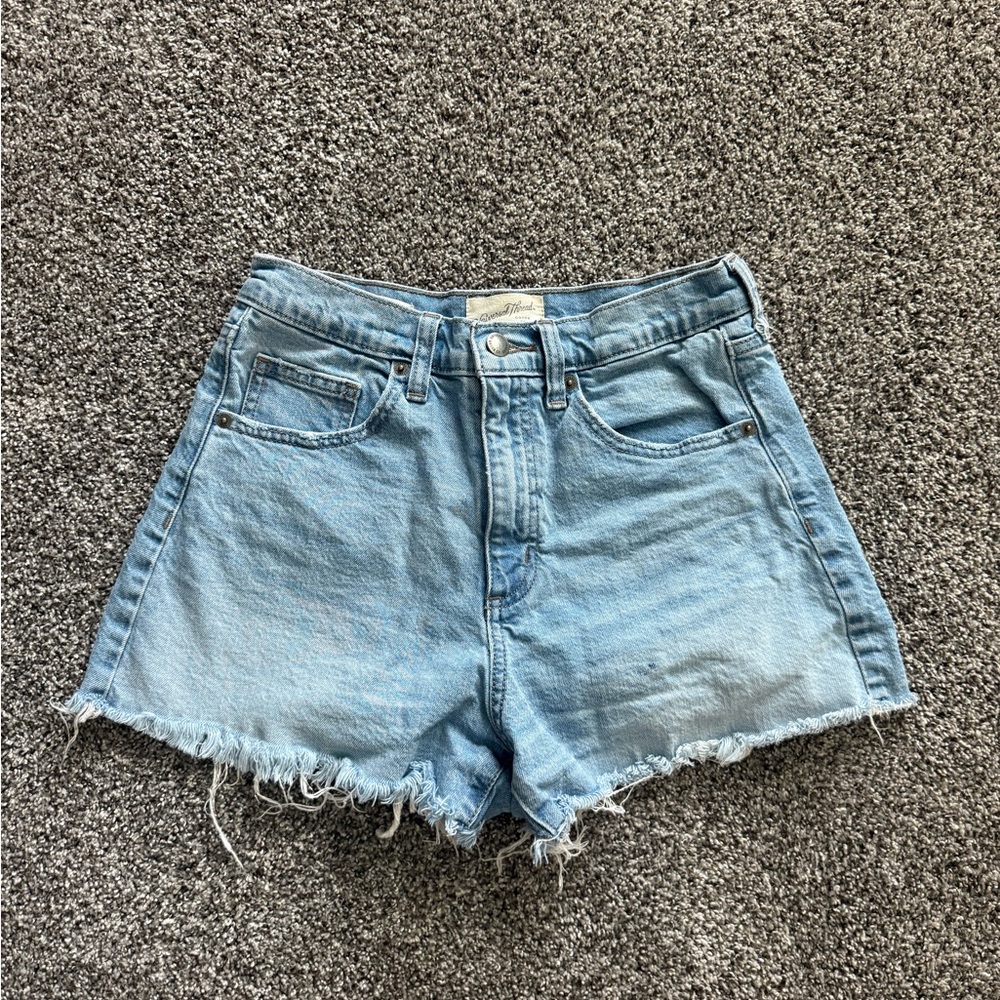 Universal Thread Light Blue Frayed Hem Denim Shorts